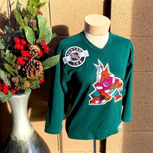 Vintage 90’s Boys Green Coyotes Jersey